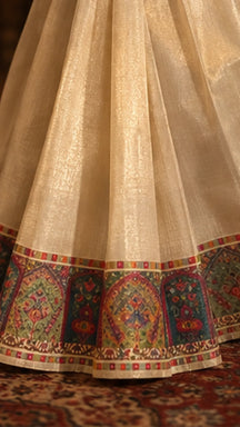 Champagne gold silk blend saree, border detail