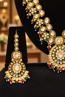 Royal Kundan Pearl Necklace Set