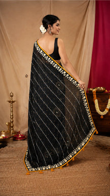 Noir Bloom Saree