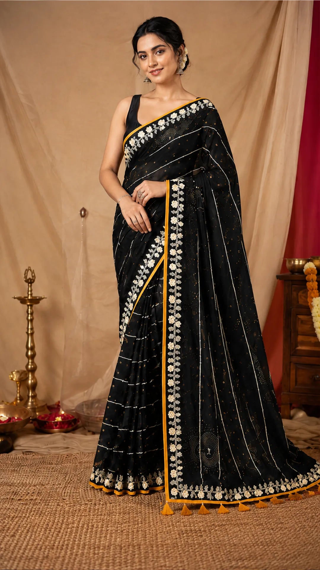 Noir Bloom Saree